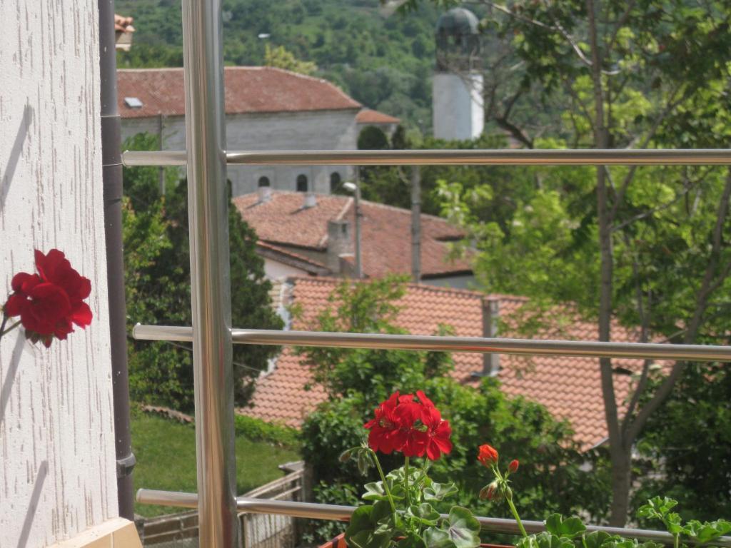 Guest Rooms Sea View Balchik Exterior photo
